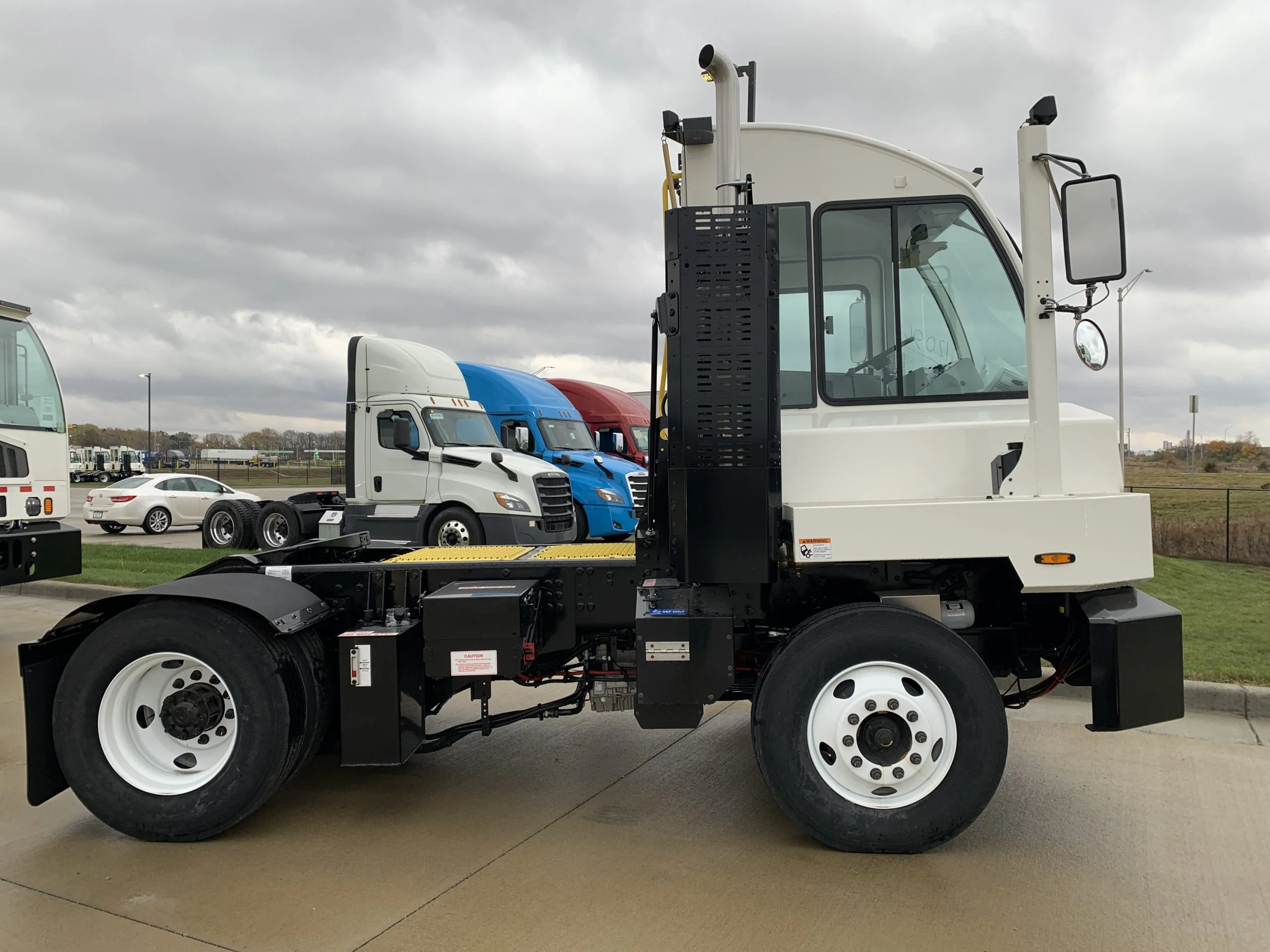 2026 Autocar in IN — photo 3
