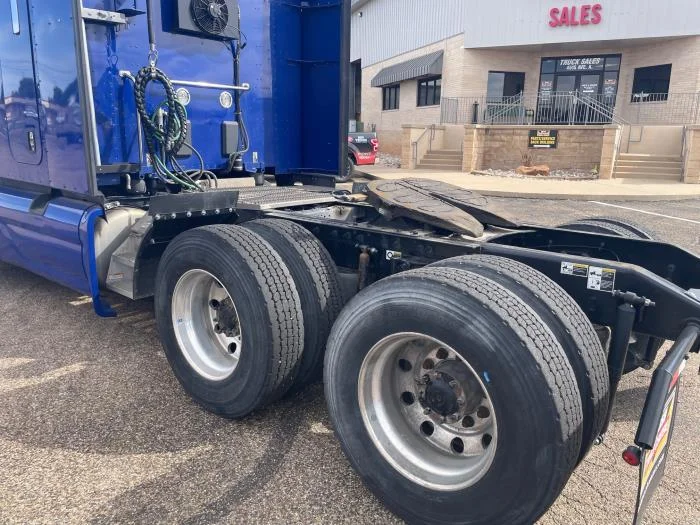 2022 Peterbilt 579 in Lubbock, TX — photo 6