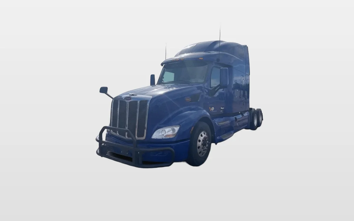 2022 Peterbilt 579 - image 1