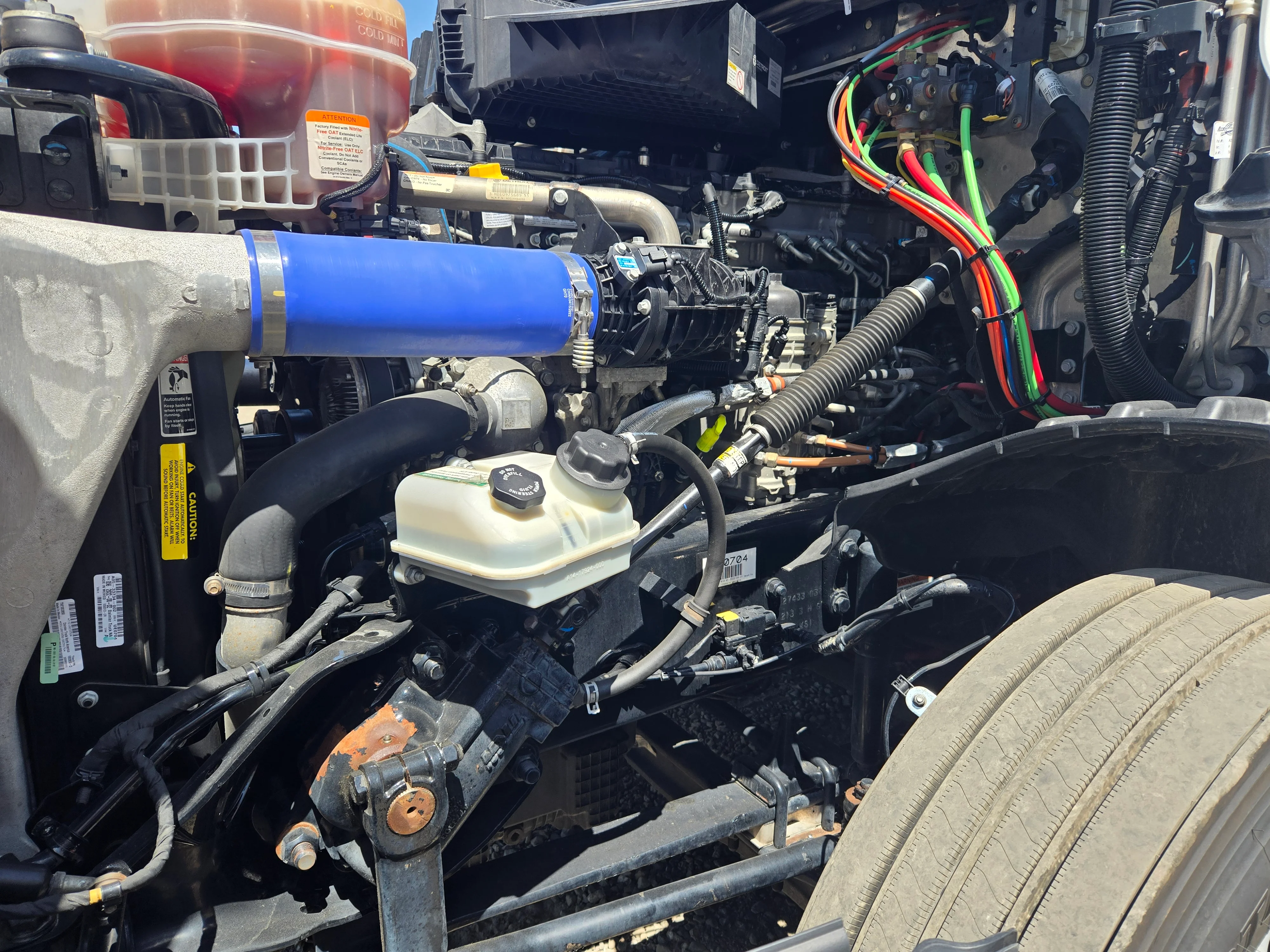 2023 Freightliner Cascadia in French Camp, CA — photo 7