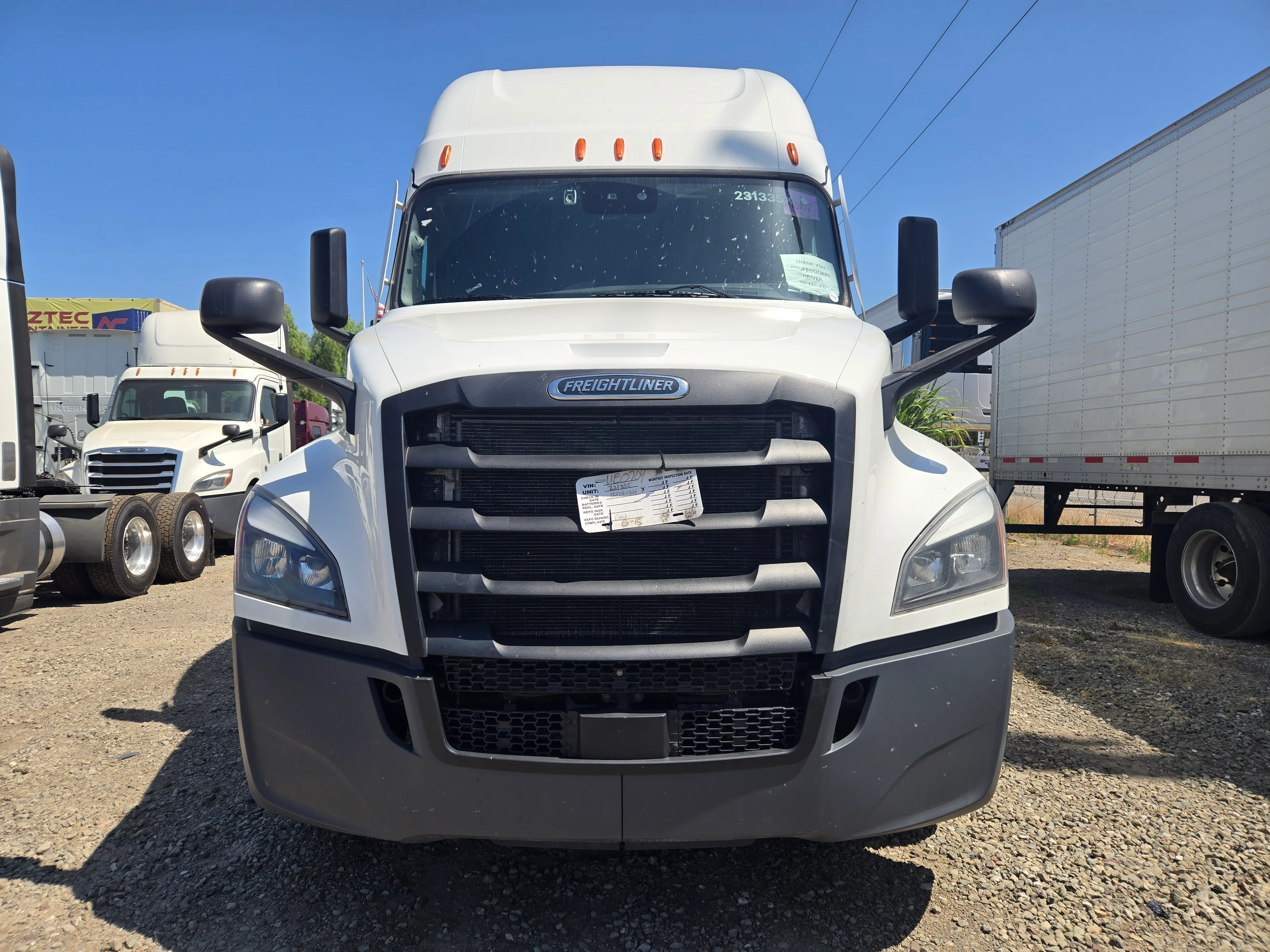 2023 Freightliner Cascadia in French Camp, CA — photo 2