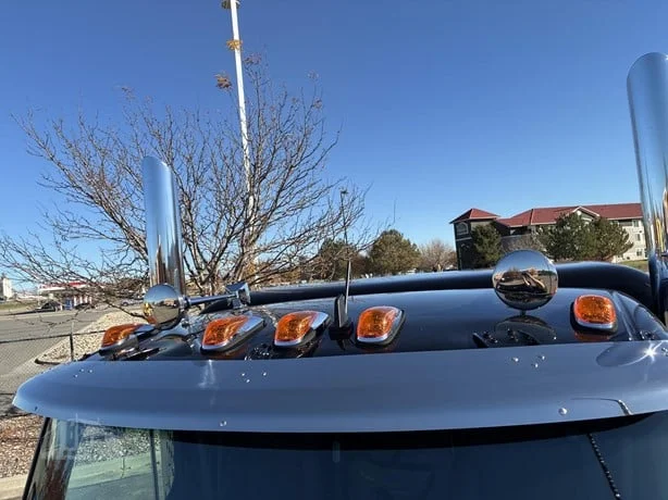 2027 Peterbilt 567 - image 9