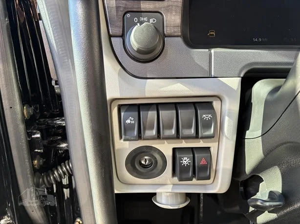 2027 Peterbilt 567 - image 39