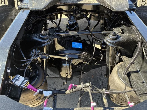 2027 Peterbilt 567 - image 30