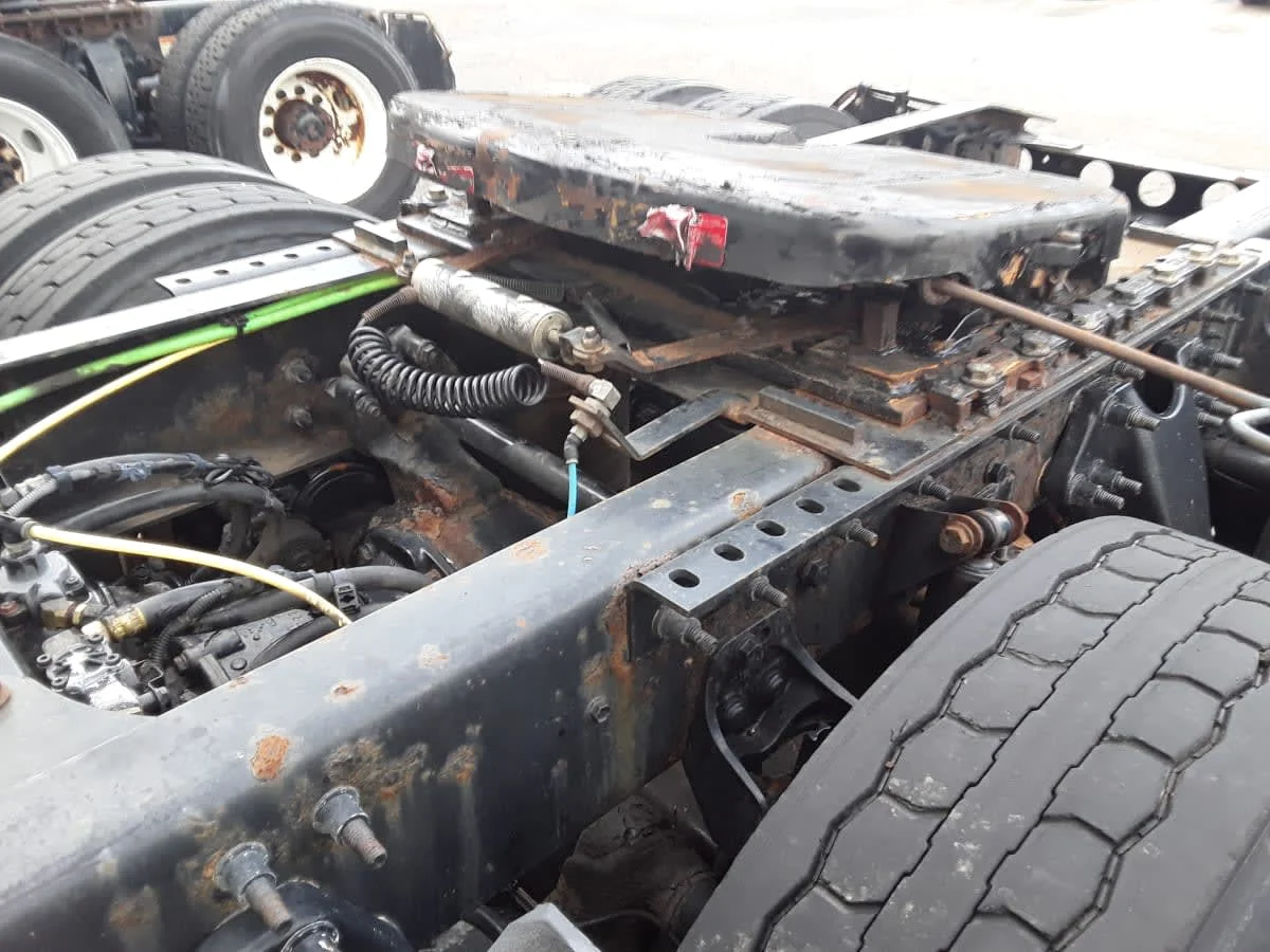 2019 International LT in Hilliard, OH — photo 14