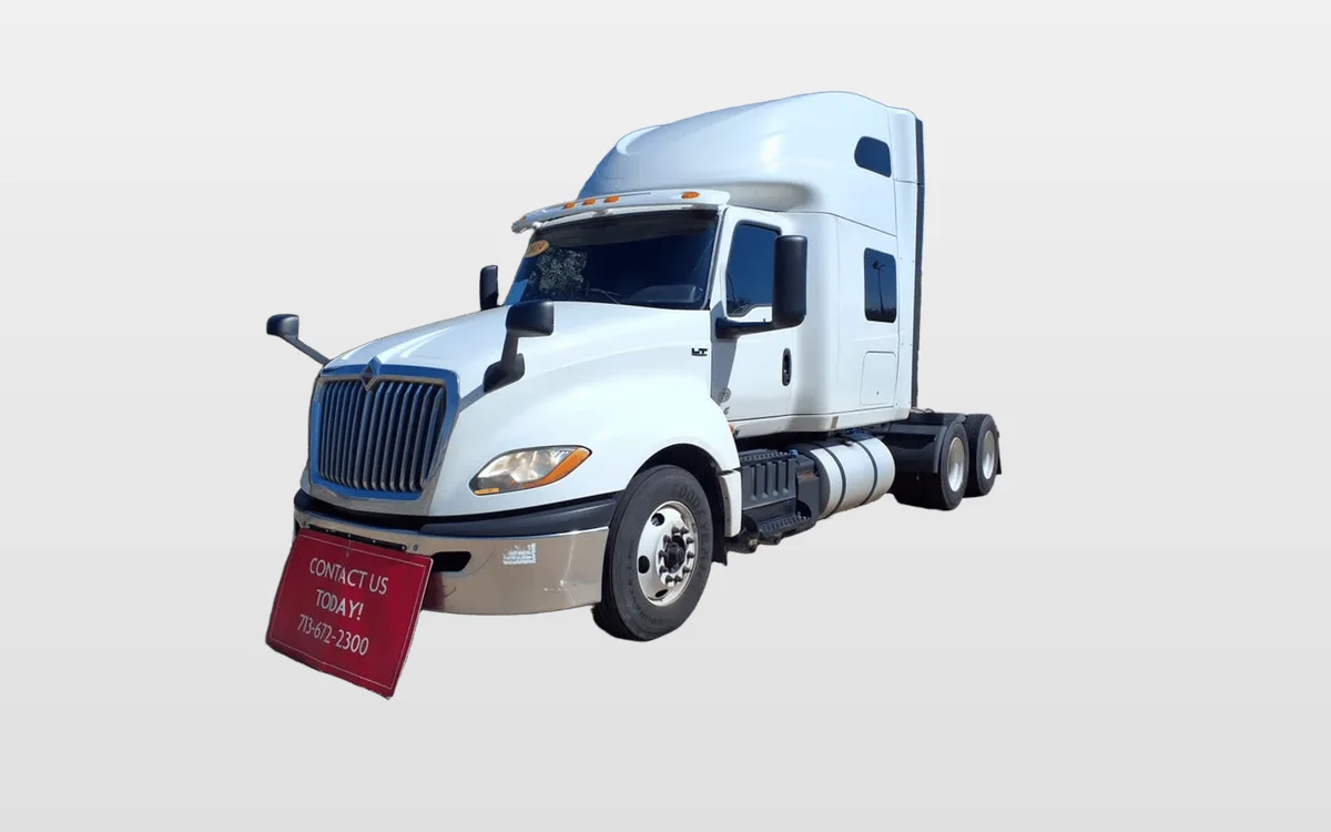 2019 International - image 1