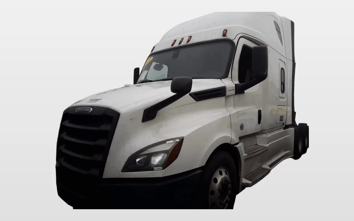 2020 Freightliner Cascadia - image 1