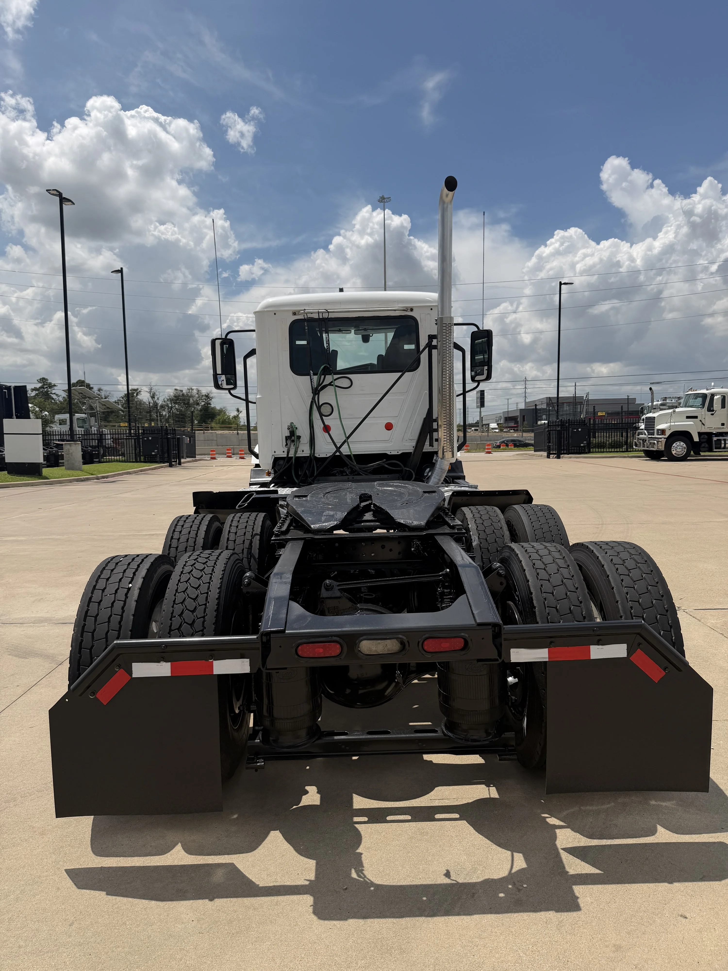 2019 Mack Anthem in Houston, TX — photo 6