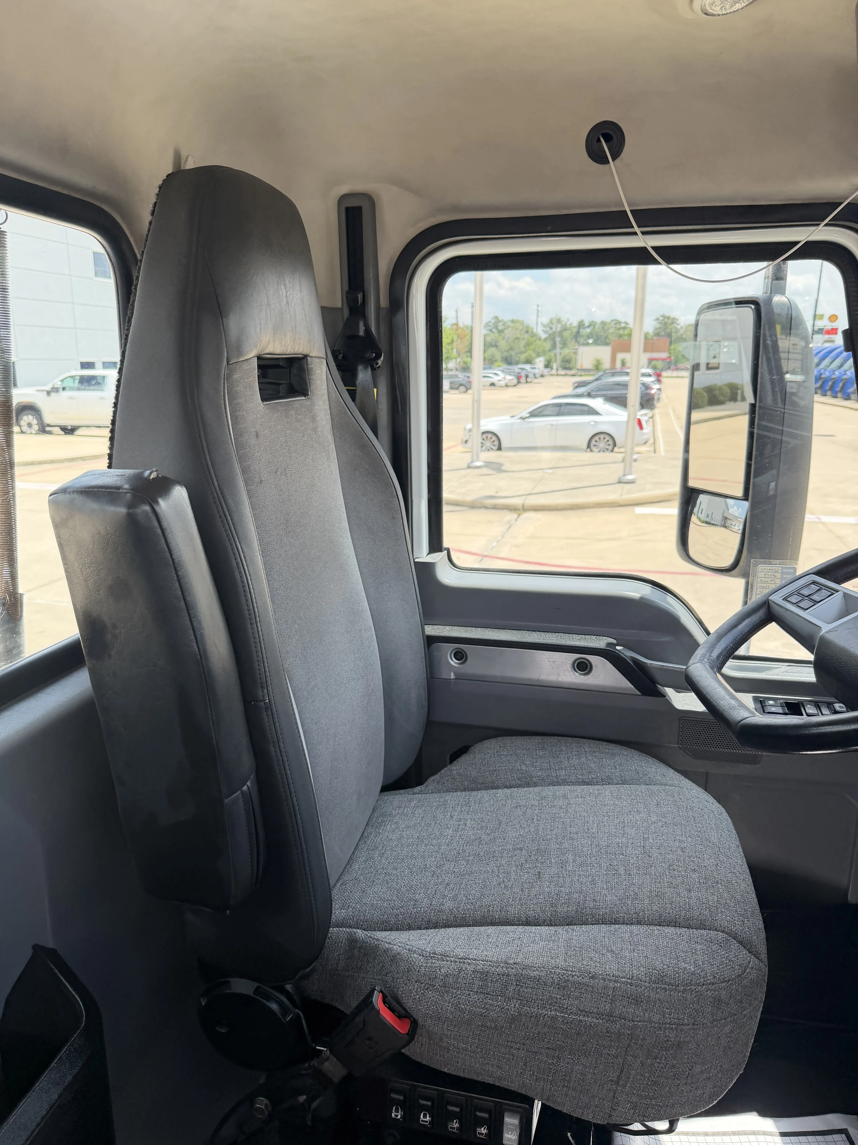 2019 Mack Anthem in Houston, TX — photo 12
