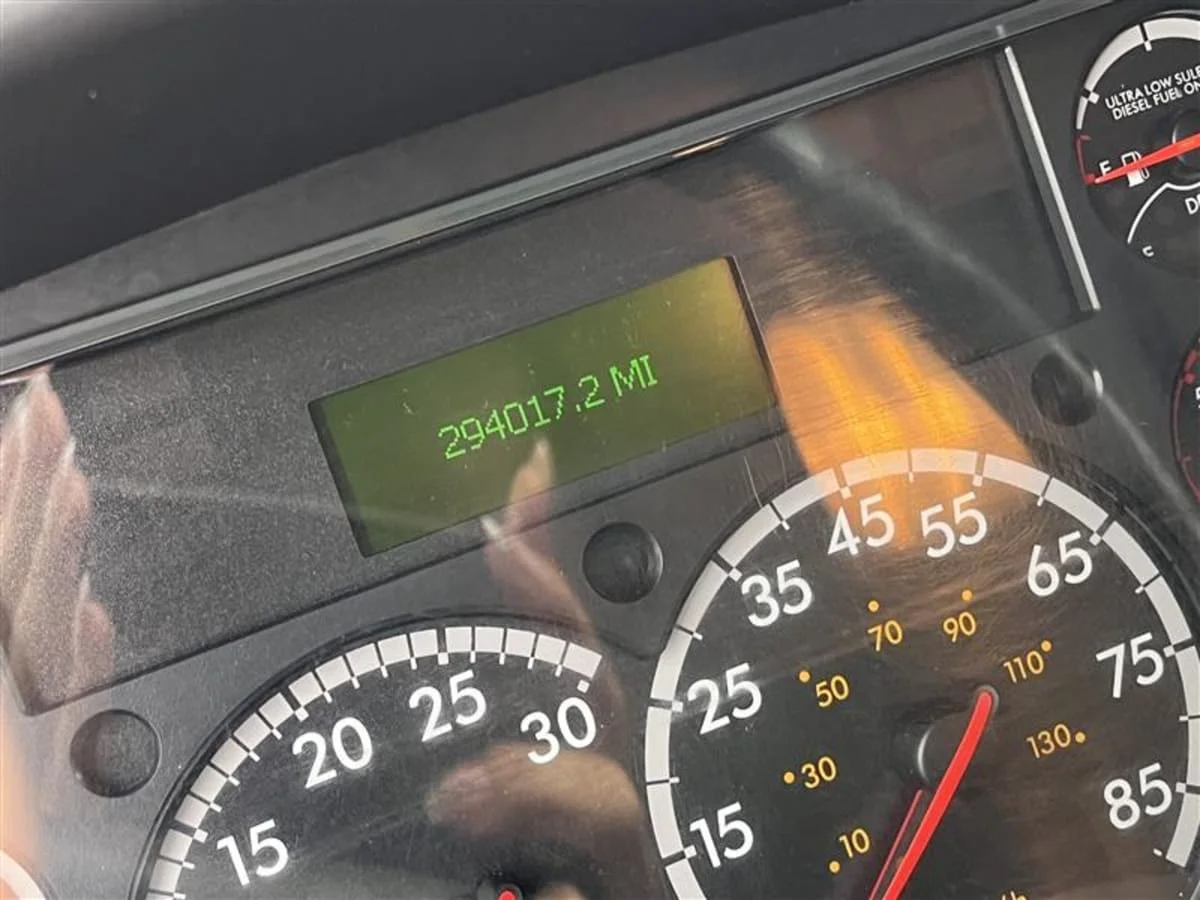 2020 Freightliner M2 106 - image 7