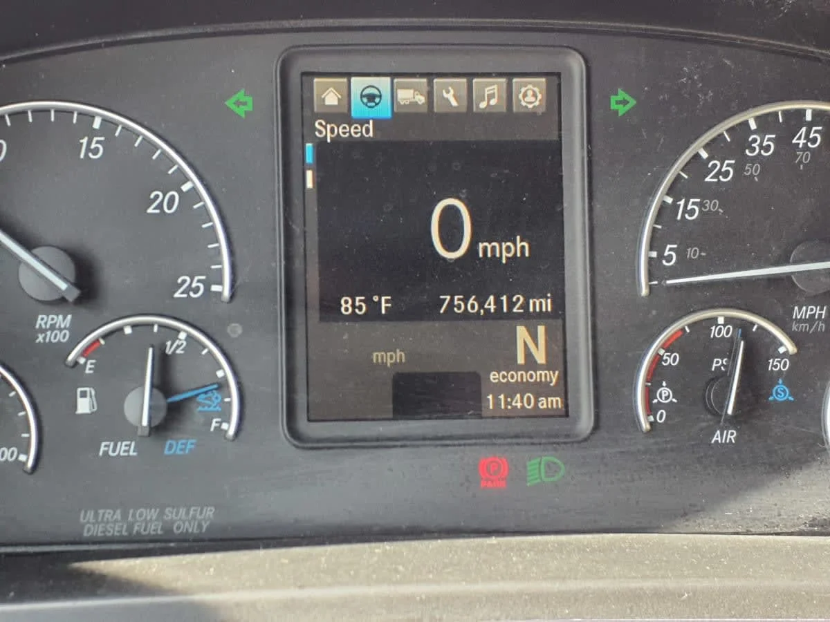 2019 Freightliner Cascadia in Clarksville, IN — photo 13