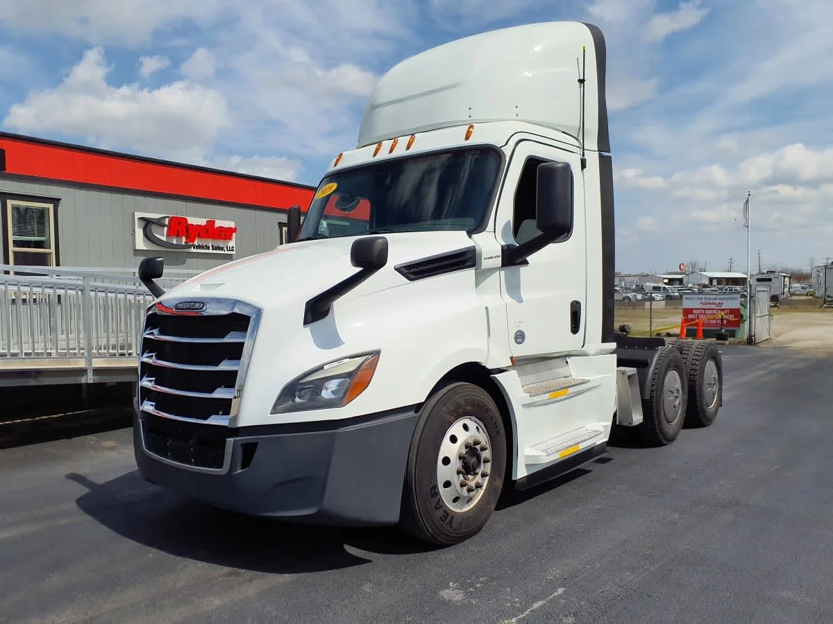 2019 Freightliner Cascadia in Clarksville, IN