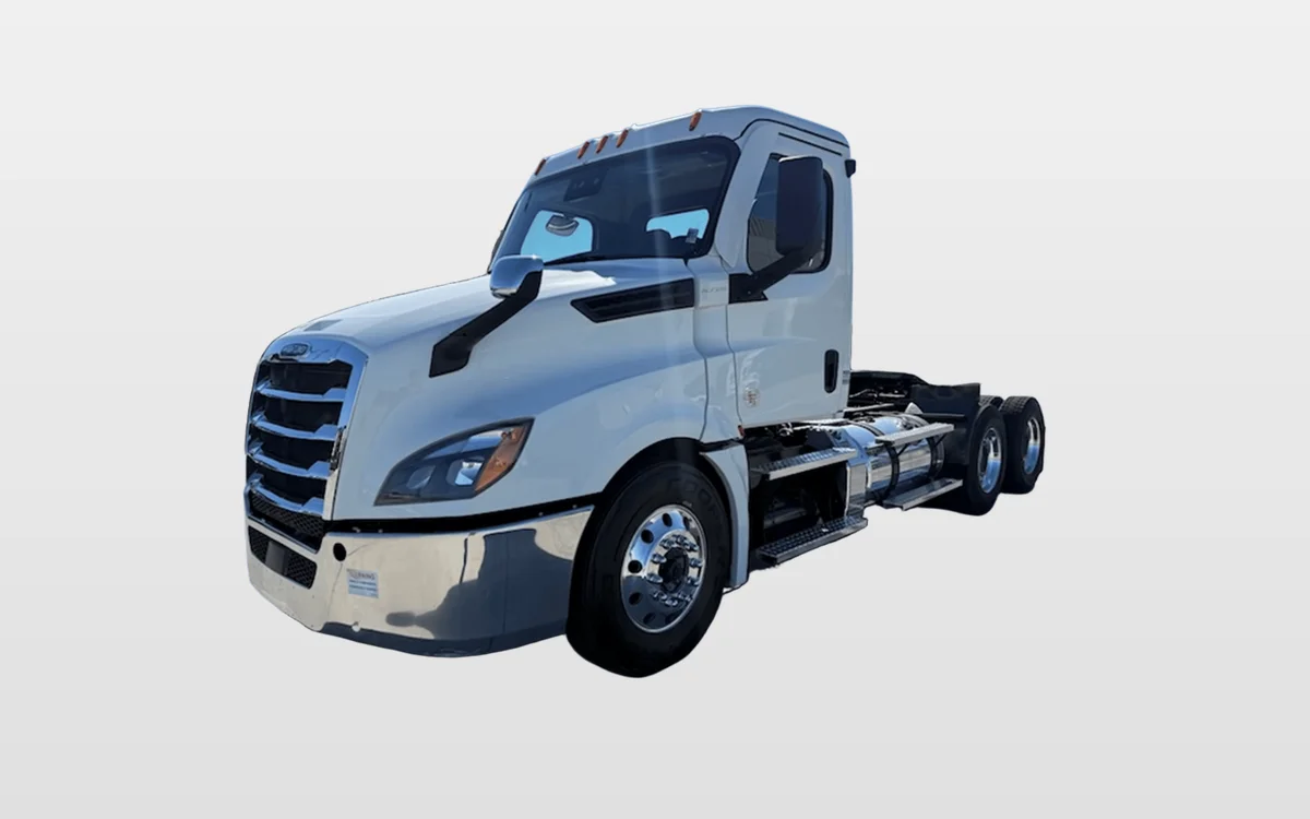 2021 Freightliner Cascadia - image 1