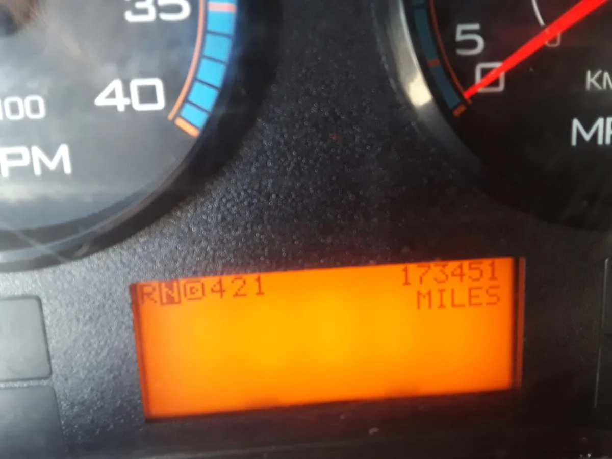 2016 International 4300 - image 13