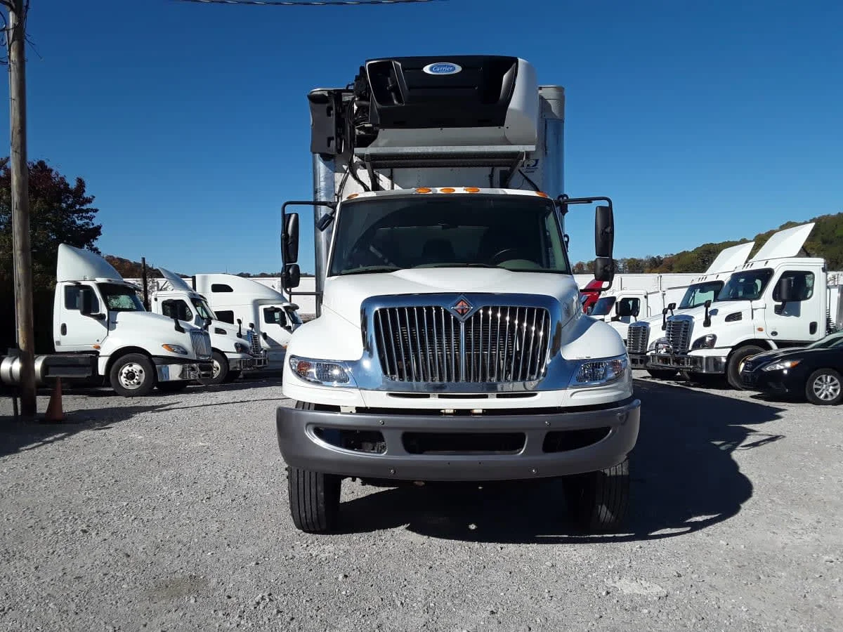 2016 International 4300 in Pittsburgh, PA — photo 2