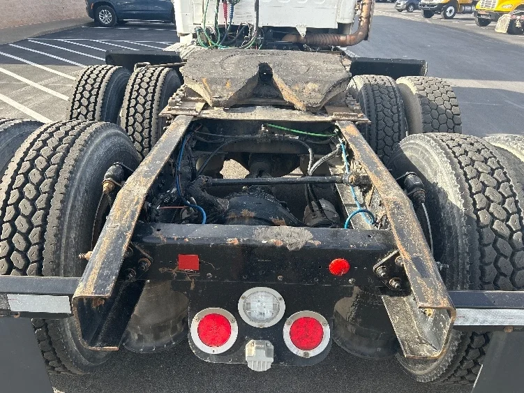 2020 Freightliner M2 112 - image 6