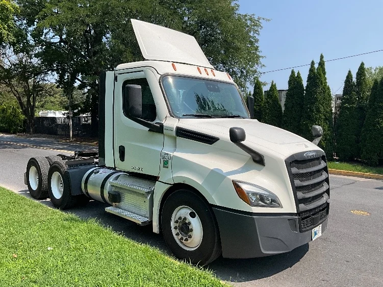 2021 Freightliner Cascadia