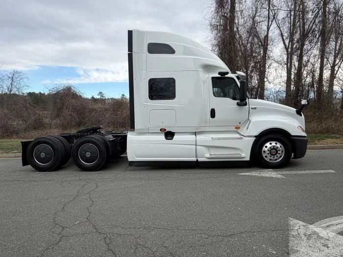 2026 International LT - image 5