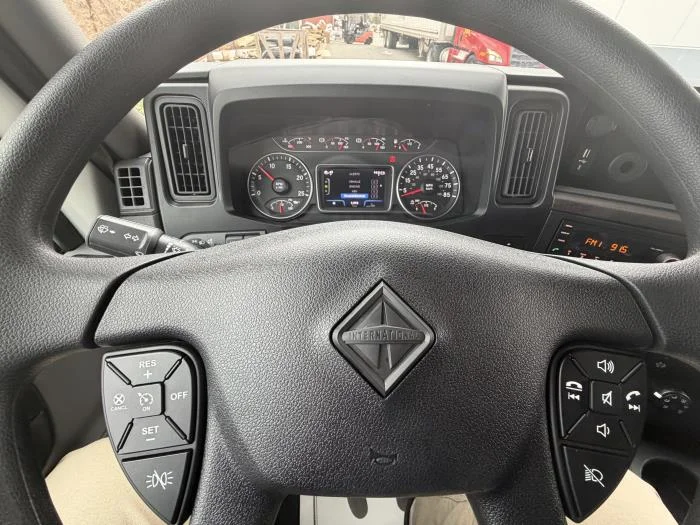 2026 International LT - image 15