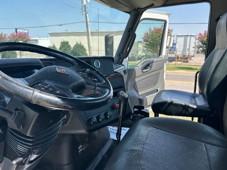 2020 International MV in Oklahoma City, OK — photo 10
