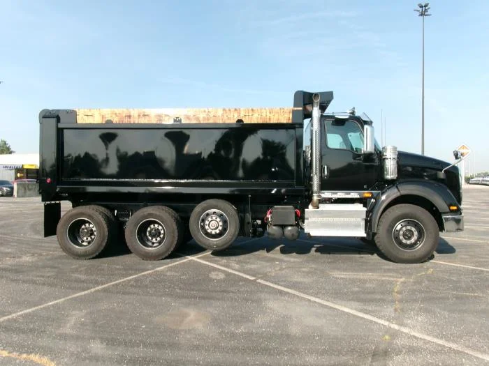 2026 International HX — photo 7