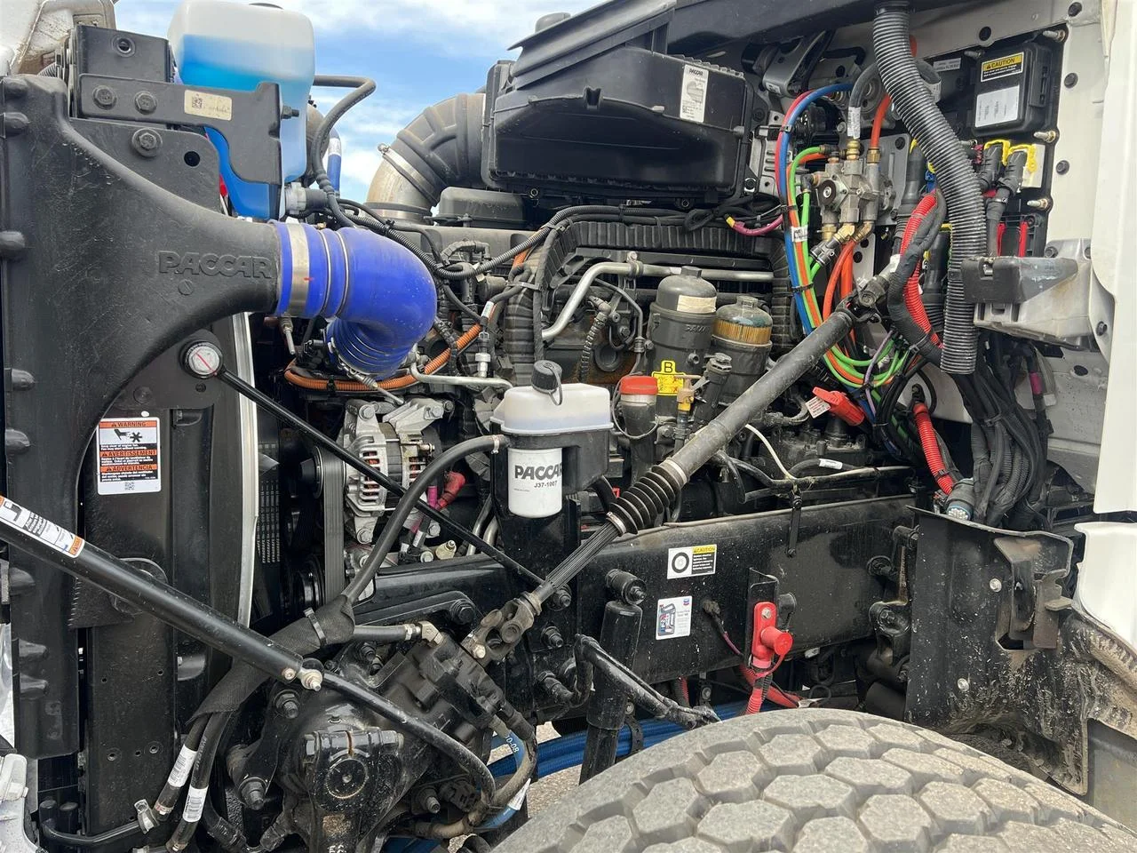 2025 Peterbilt 567 - image 7