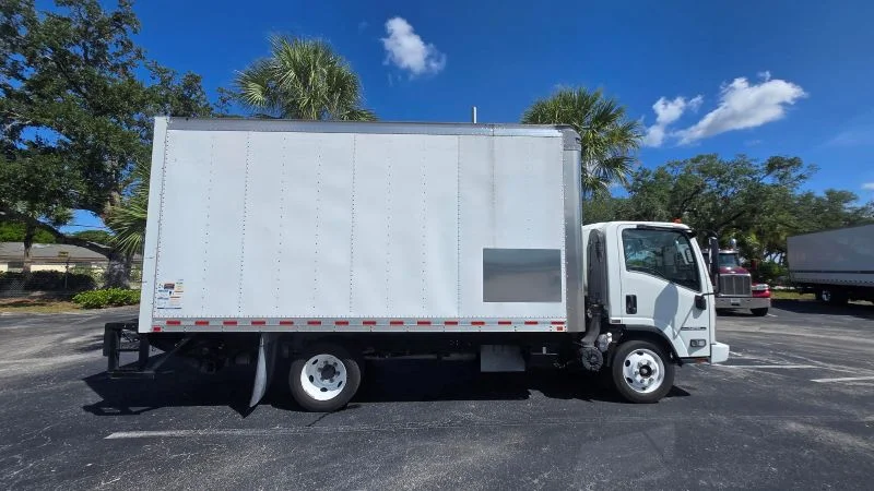 2021 Isuzu NPR in Fort Lauderdale, FL — photo 16