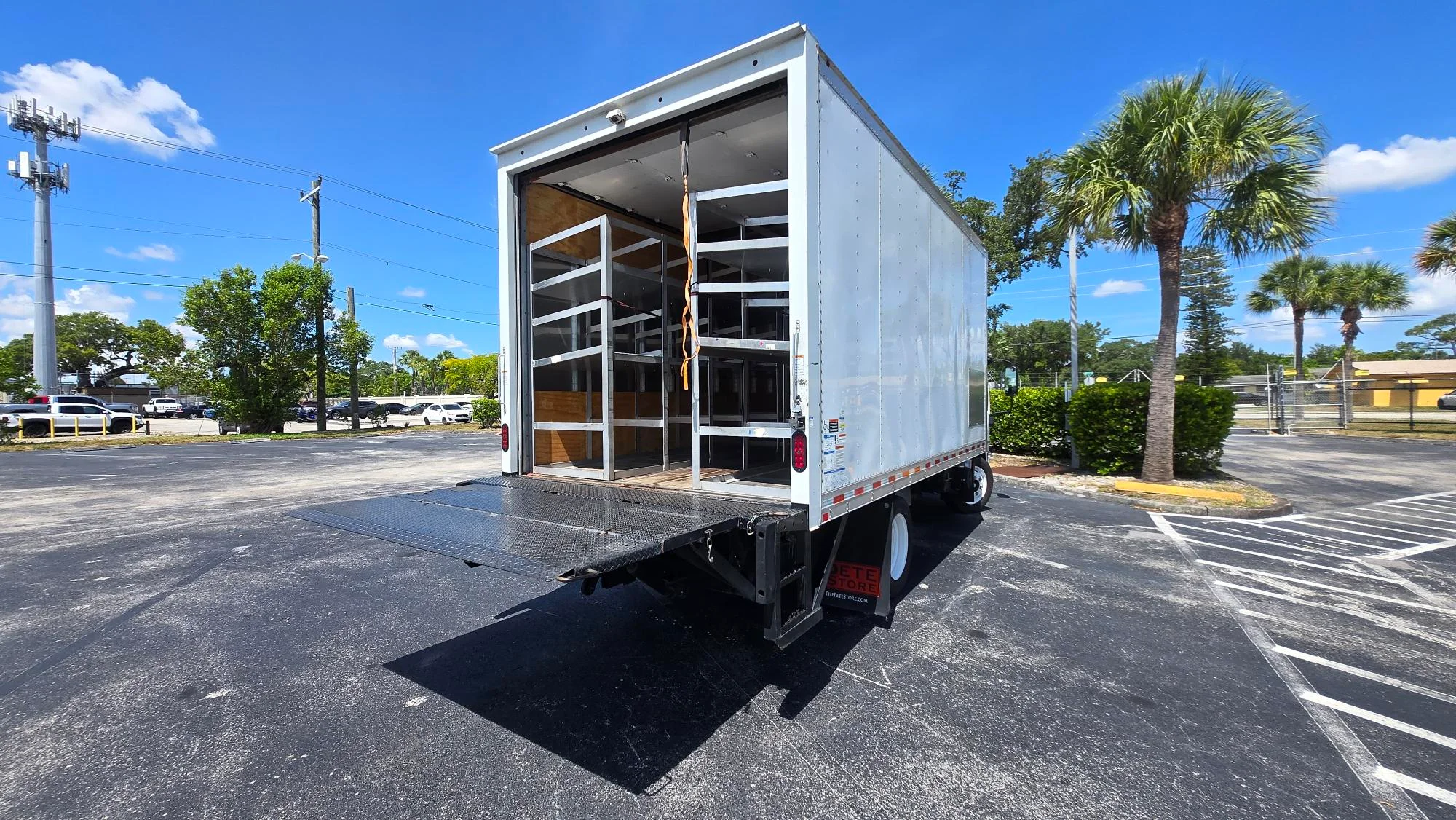 2021 Isuzu NPR in Fort Lauderdale, FL — photo 5