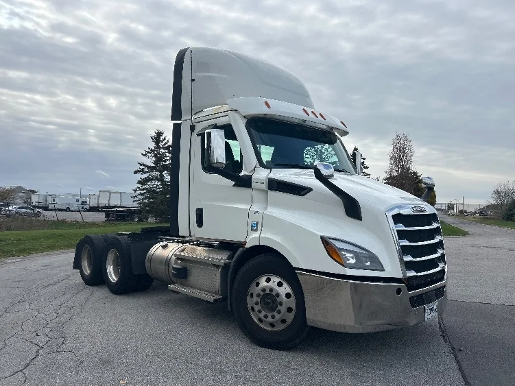2021 Freightliner Cascadia in Rochester, NY