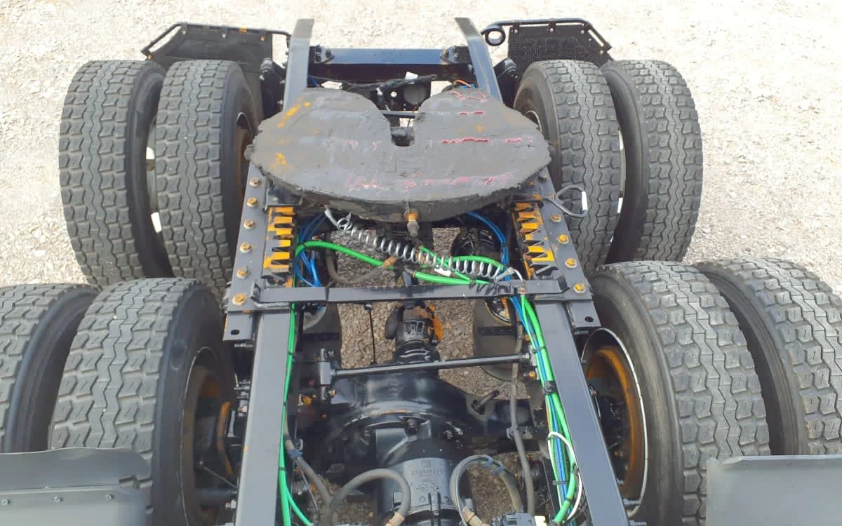 2020 Freightliner Cascadia - image 12