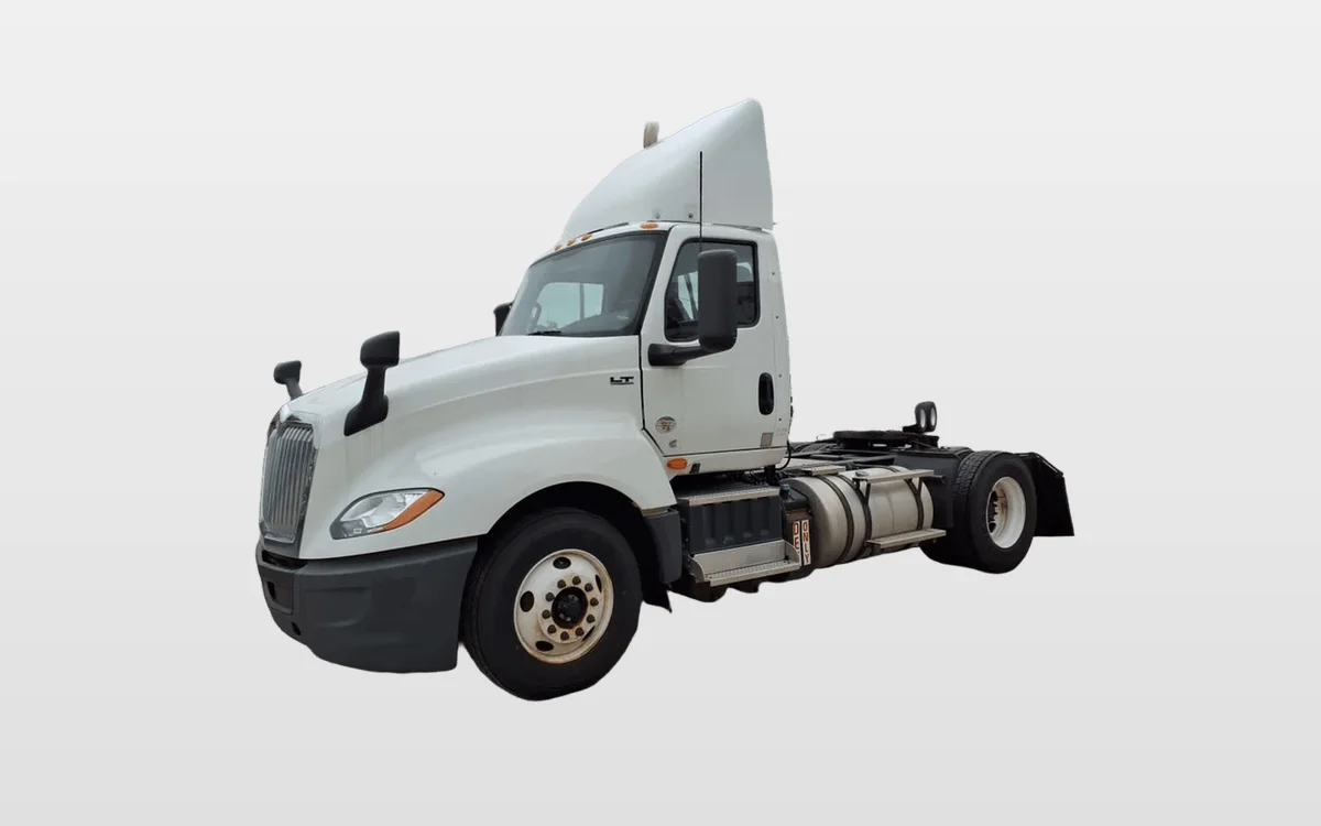 2021 International - image 1