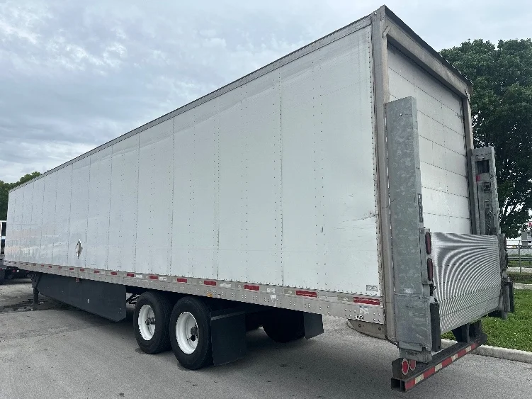 2019 Utility Trailer in Medley, FL — photo 3