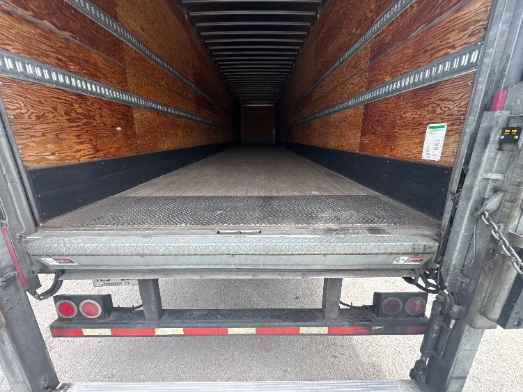 2019 Utility Trailer in Medley, FL — photo 8