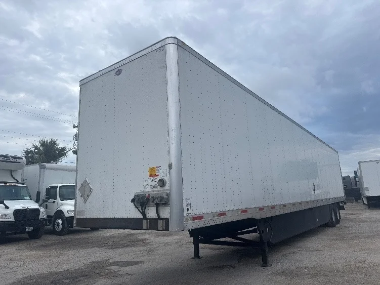 2019 Utility Trailer in Medley, FL — photo 2