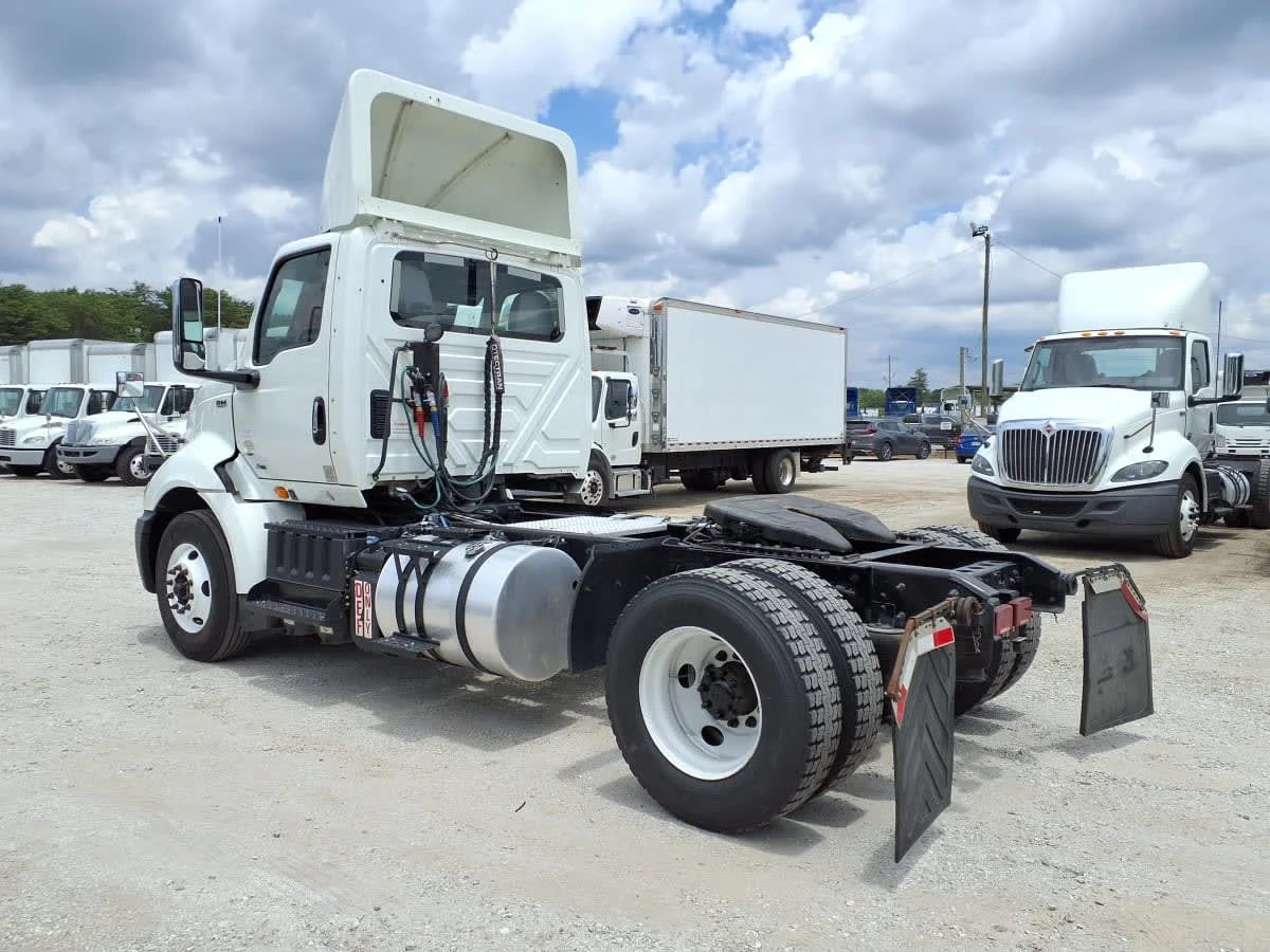 2020 International RH - image 6