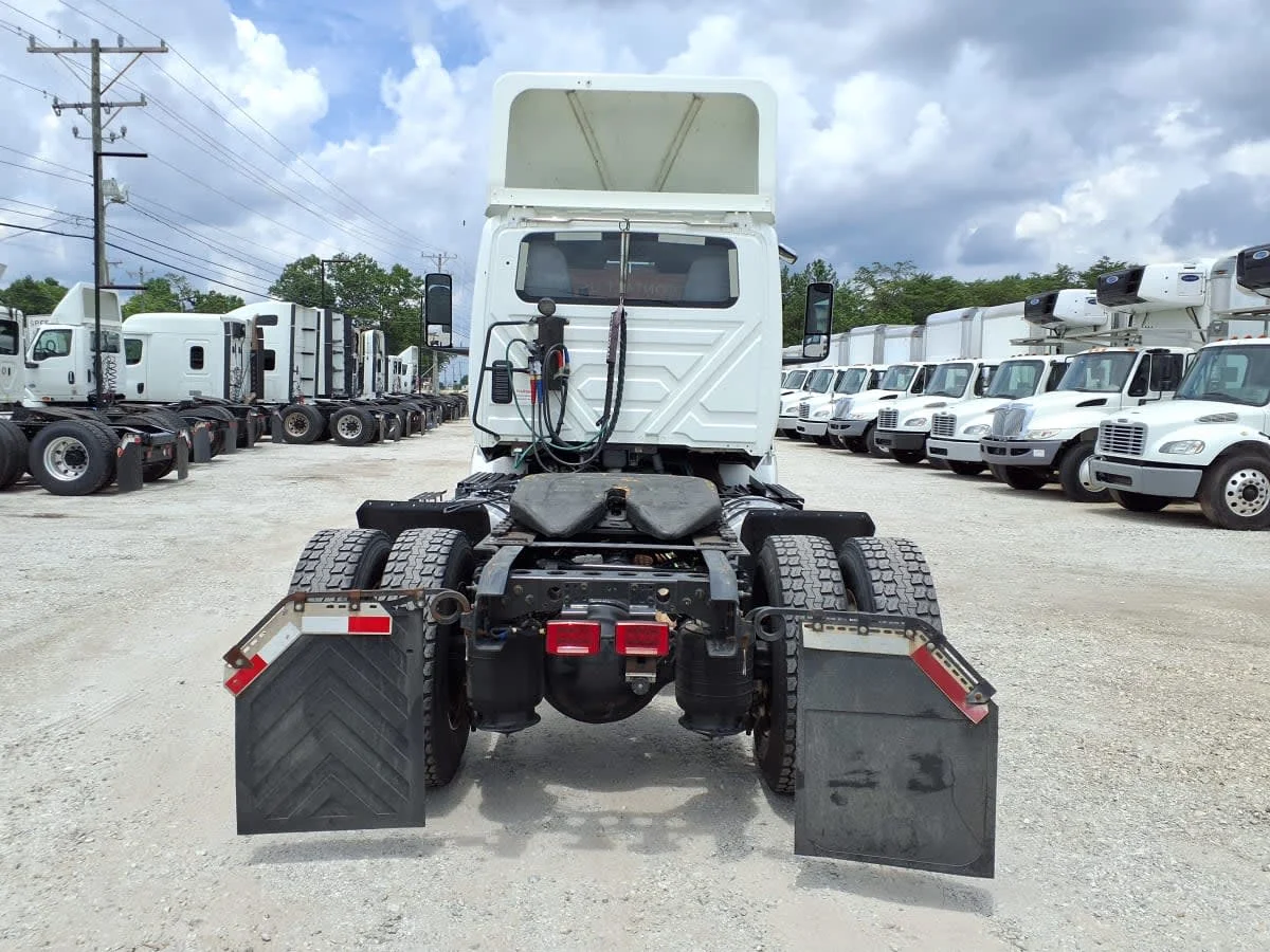 2020 International RH - image 5