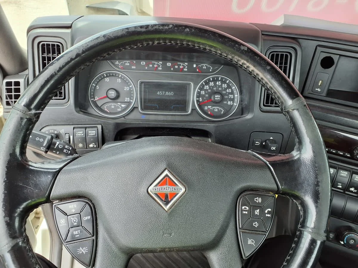 2020 International RH - image 11