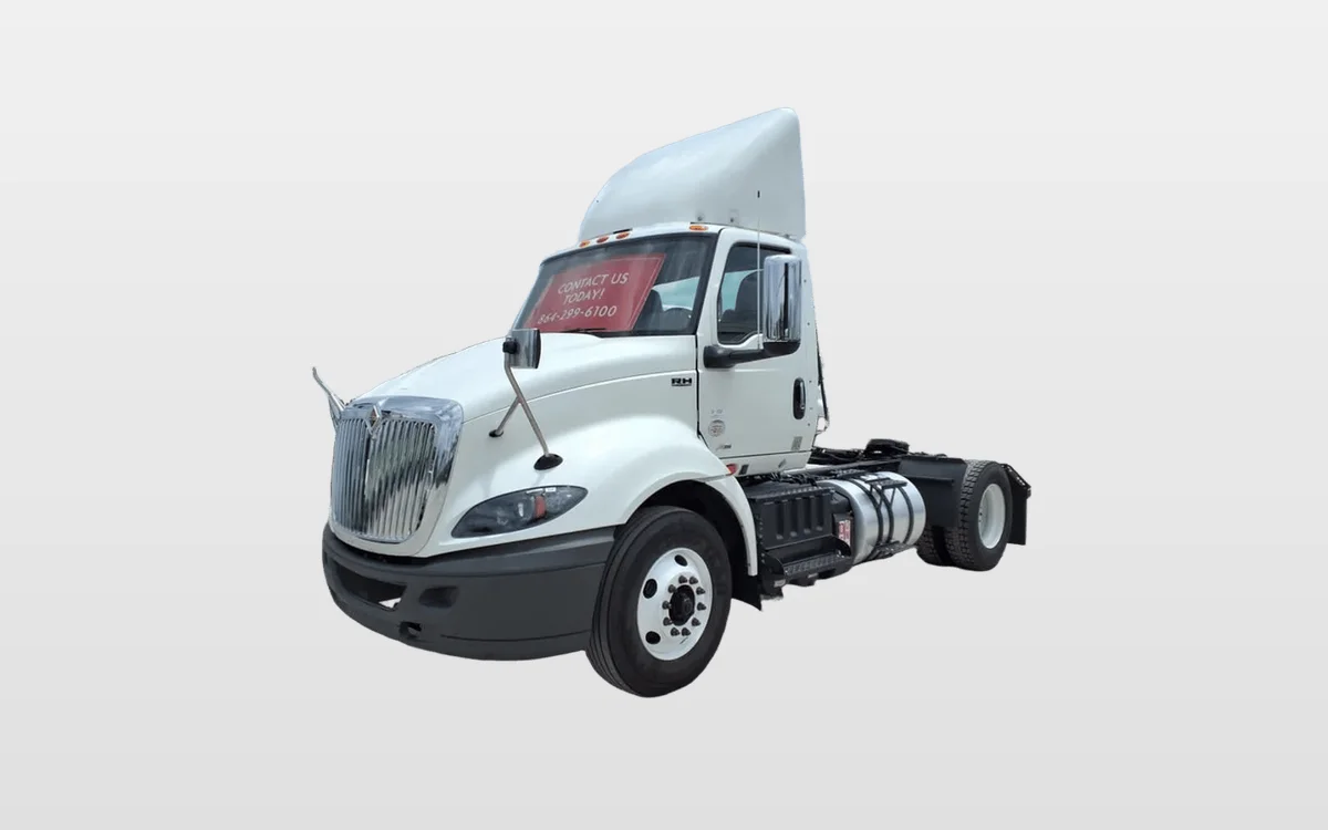 2020 International - image 1