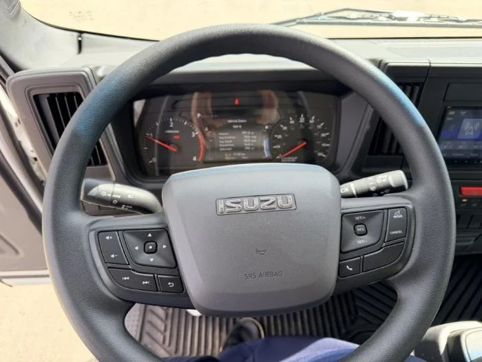 2026 Isuzu NRR - image 19