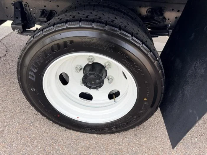 2026 Isuzu NRR - image 12