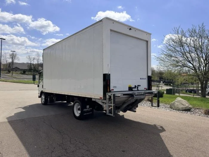 2026 Isuzu NRR in Dayton, OH — photo 8