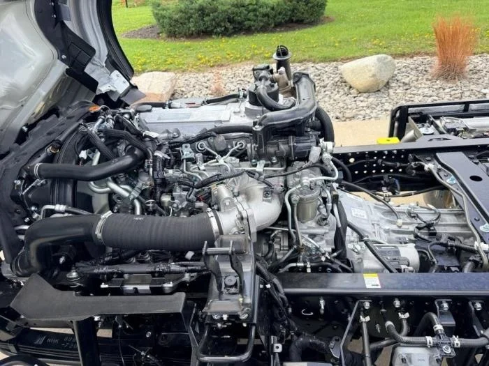 2026 Isuzu NRR in Dayton, OH — photo 20