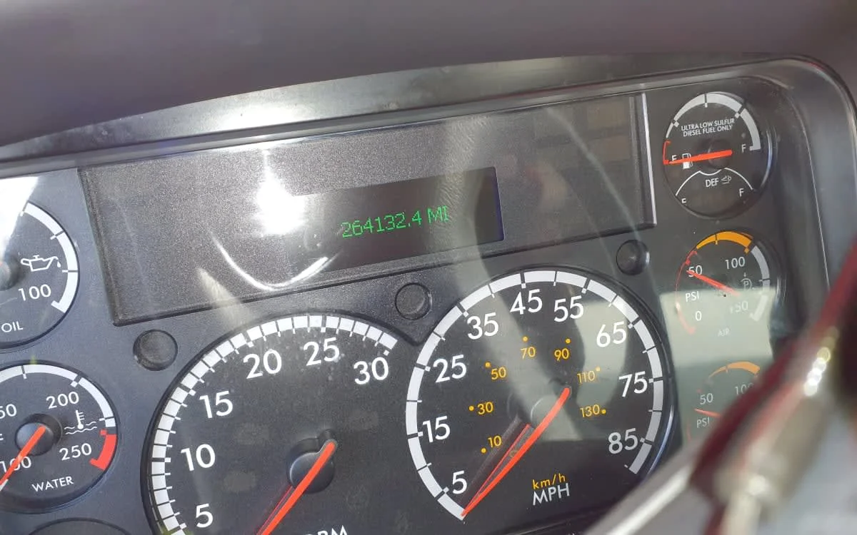 2020 Freightliner M2 106 - image 16