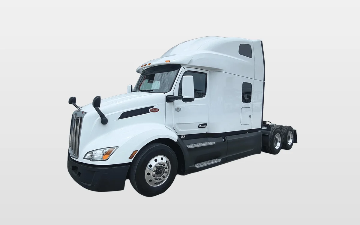 2022 Peterbilt 579 - image 1