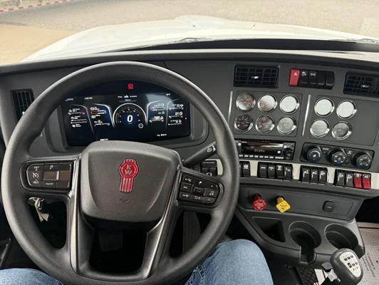 2026 Kenworth T880 in Van Buren, AR — photo 10