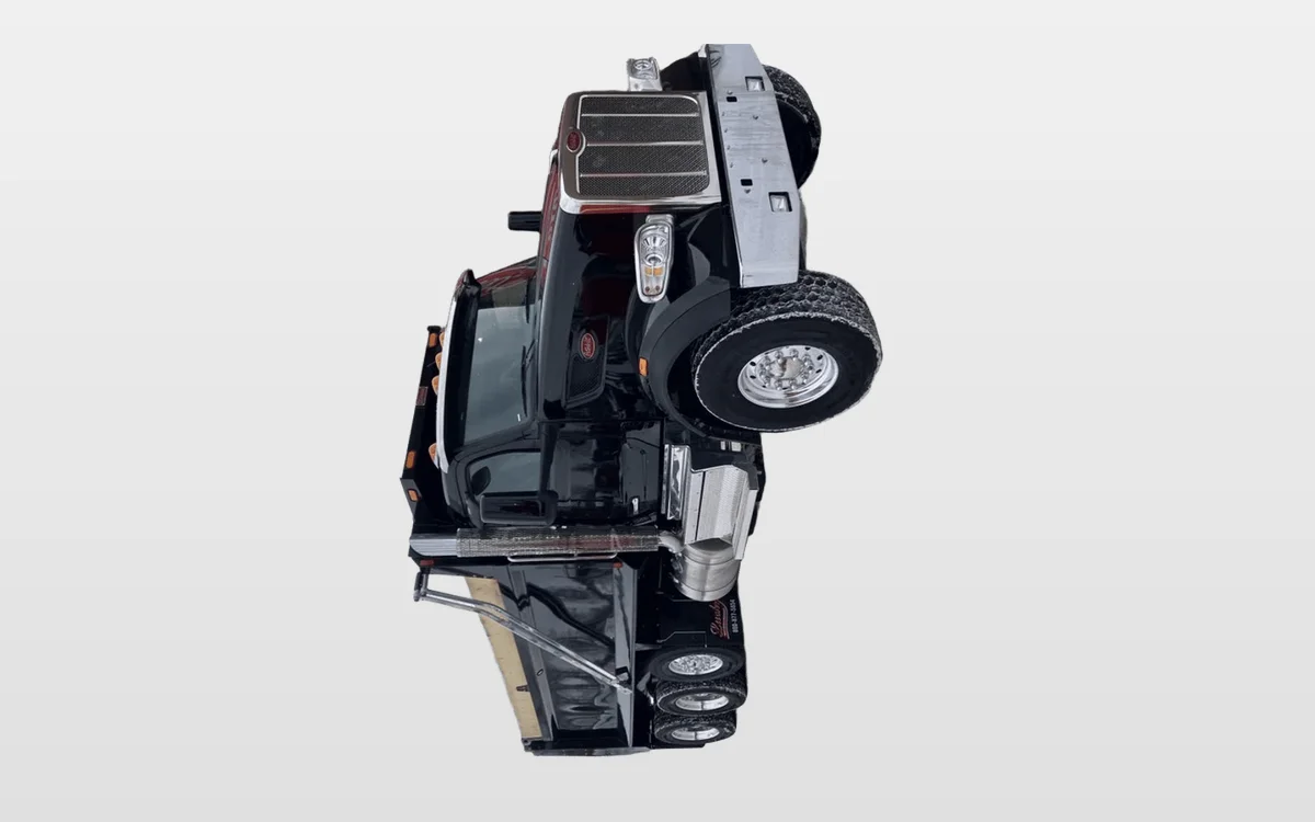 2025 PETERBILT 567 Dump Truck - image 1