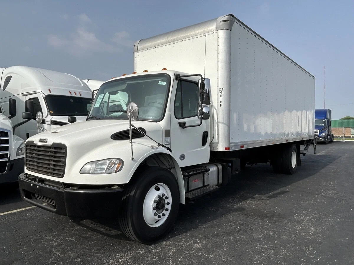 2020 Freightliner M2 106