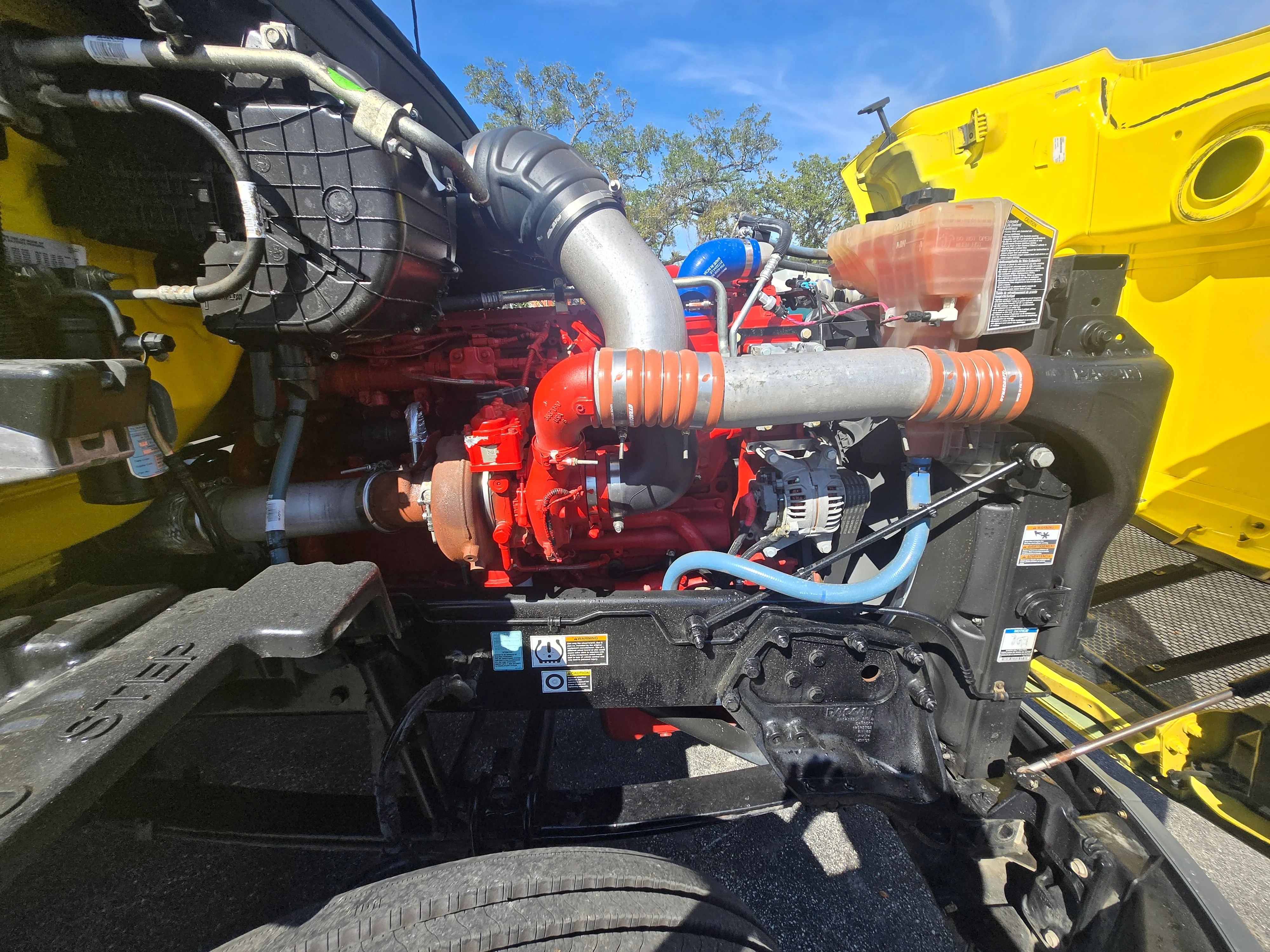 2021 Peterbilt 579 in Fort Myers, FL — photo 6