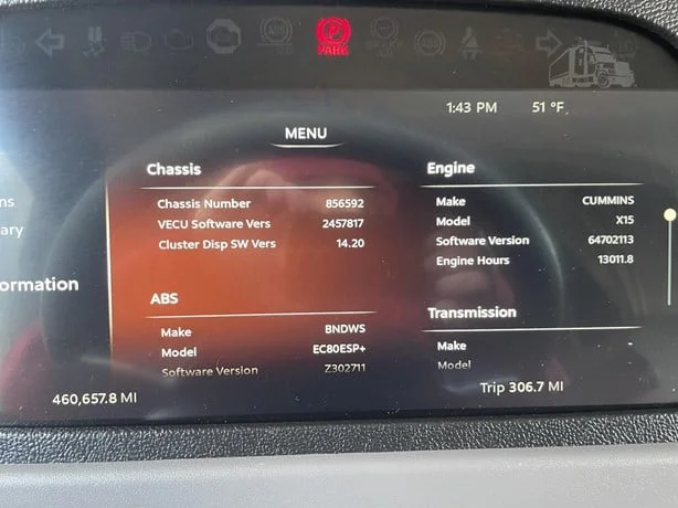 2023 Peterbilt 389 - image 22