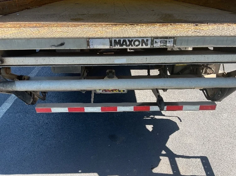 2019 Freightliner eM2 in Capitol Heights, MD — photo 10